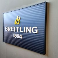 schild-rahmen-druck-3d-buchstaben-breitling